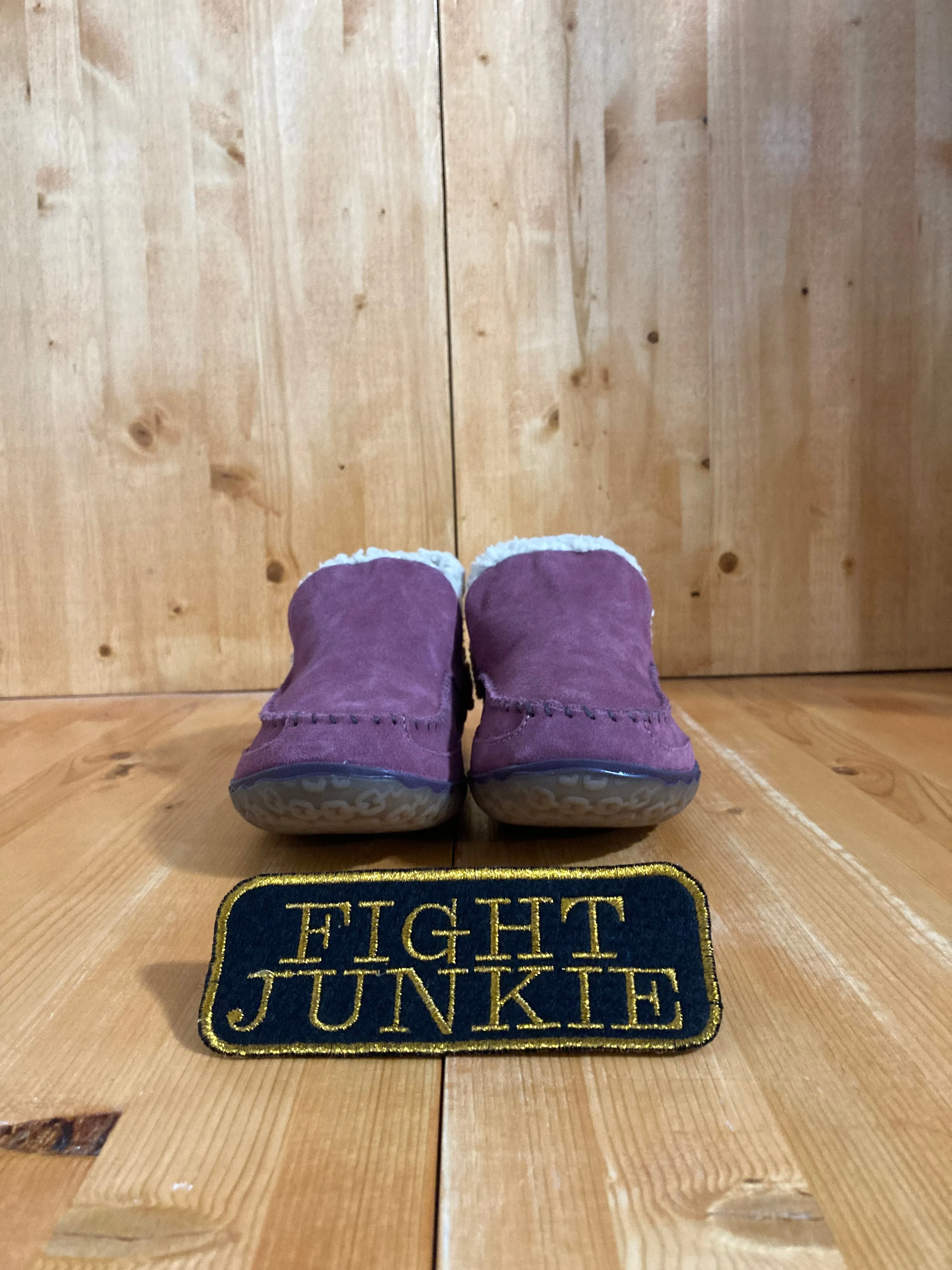 L.L. BEAN LL Bean MOUNTAIN Women Size 7M Suede Sherpa Lined Slip On Slippers Boots Purple