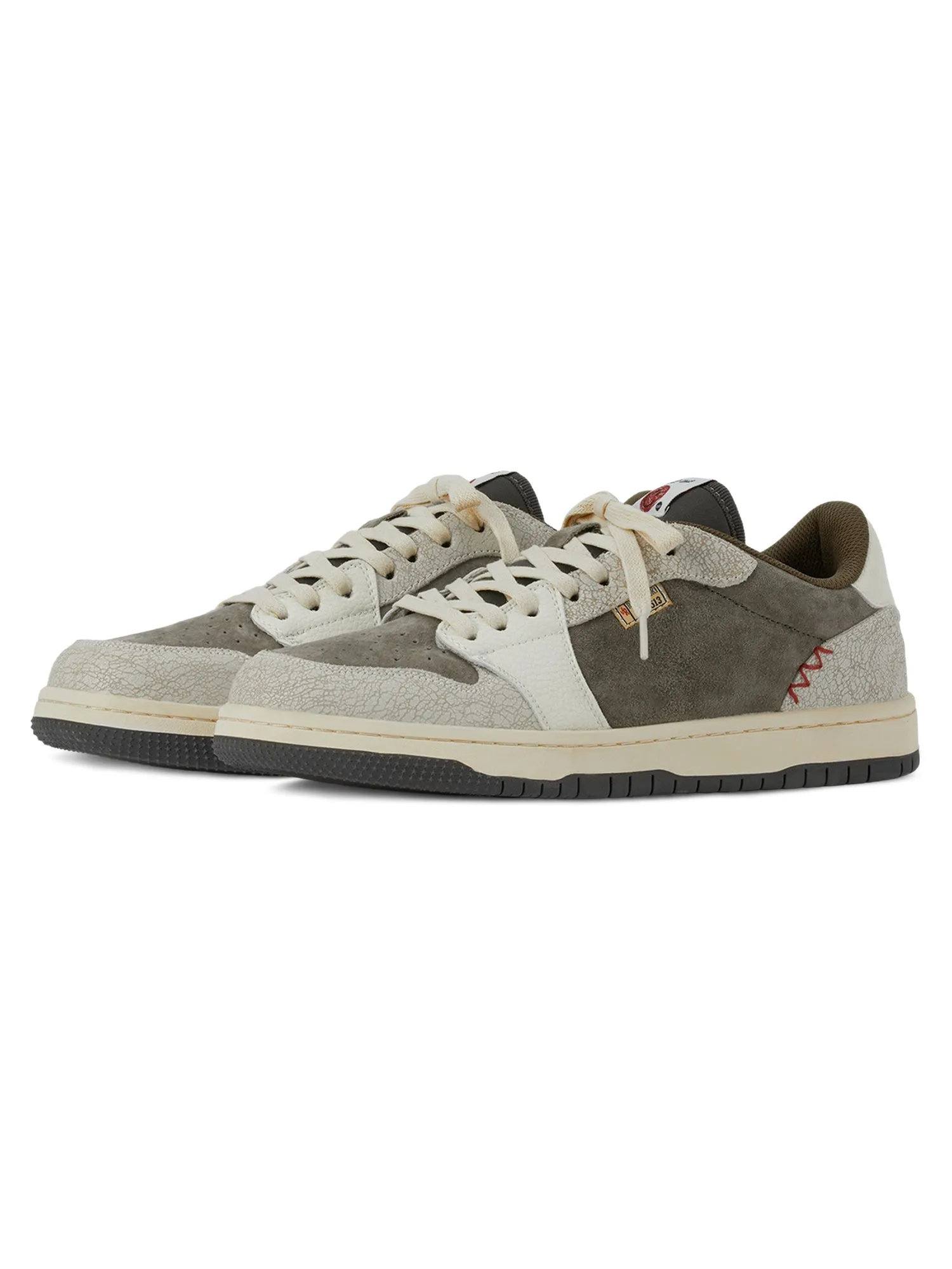 Sneakerhill Smiley Face Embroidery Street Rap Sneakers