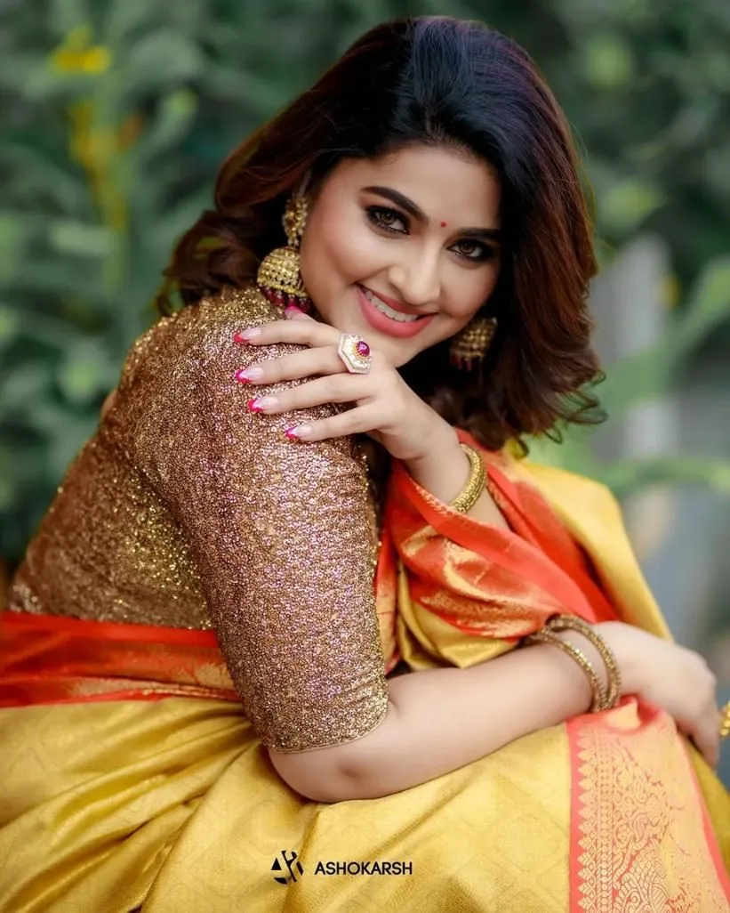 Special Haldi Golden Soft Lichi Silk Saree